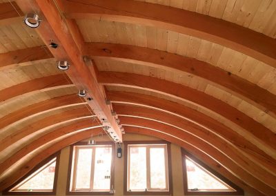 As an eyebrow domer is this vaulted ceiling is just stunning!